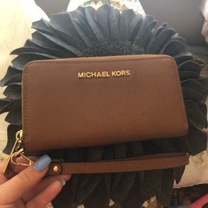 Michael Kors Wallet/Wristlet
